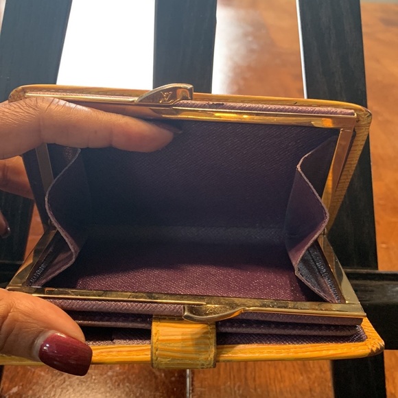 💜💛Authentic Louis Vuitton Epi Noe PM Bag & French Kisslock Wallet💜💛 - Picture 14 of 17